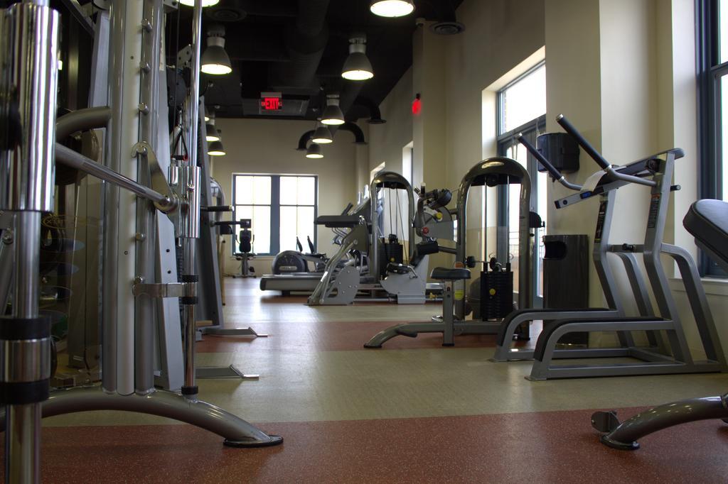 أرلنغتون Crystal Quarters Corporate Housing At The Gramercy الغرفة الصورة